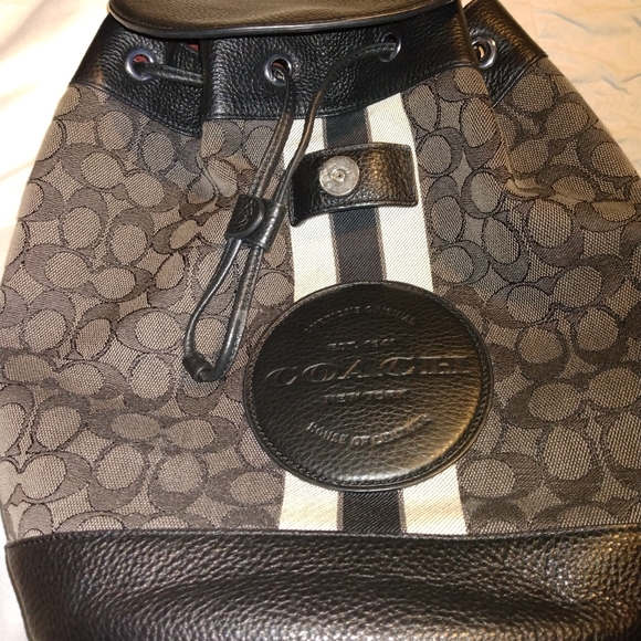 Coach backpack - Picture 1 of 4
